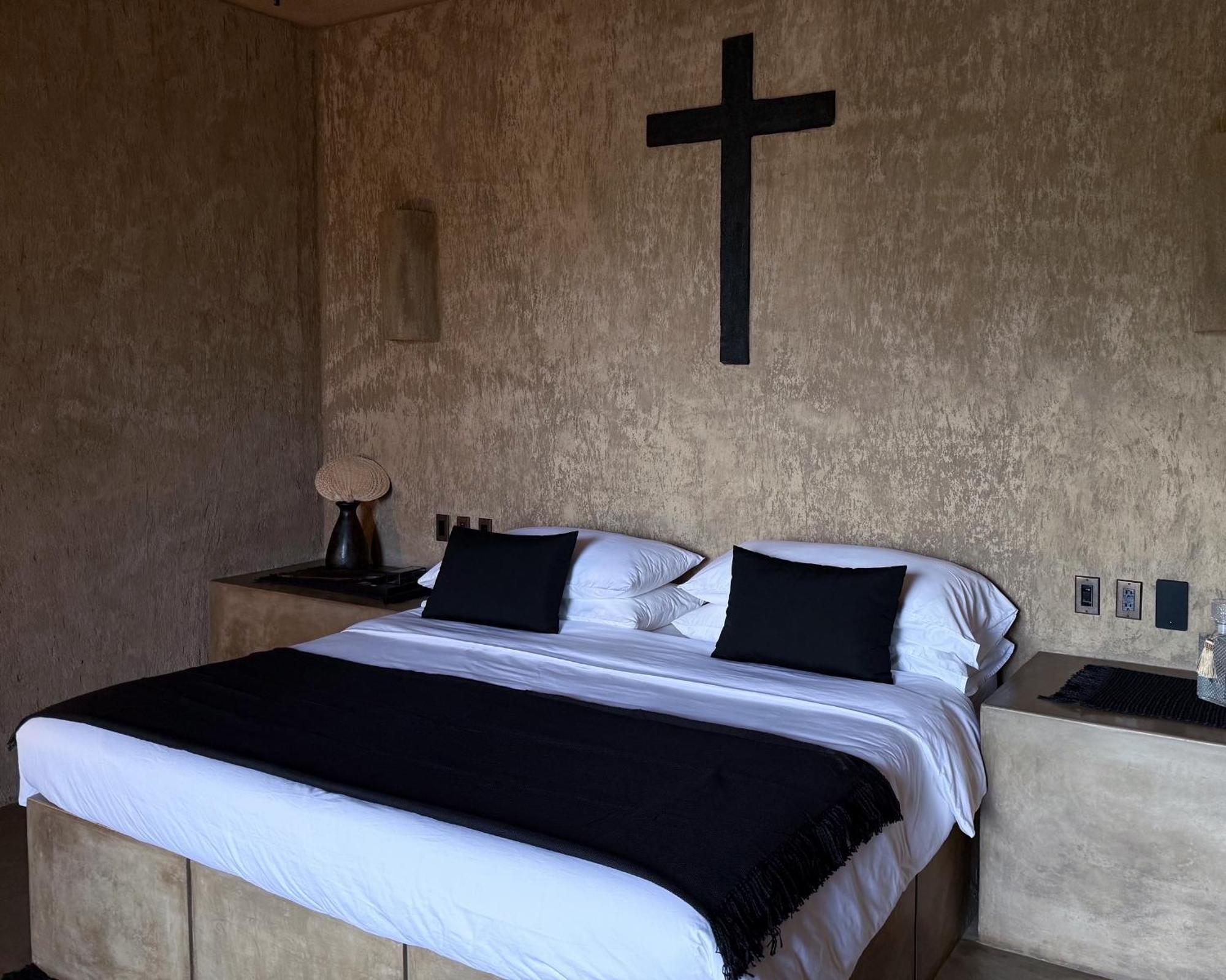 The Casa Saint George Hotel Тронконес Экстерьер фото